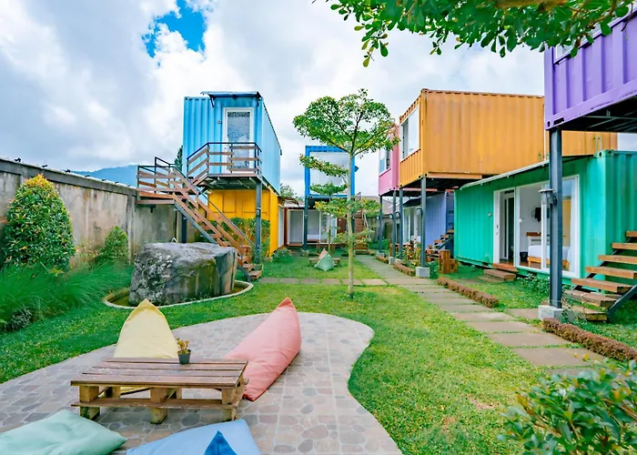 Hotel Container Smart Css