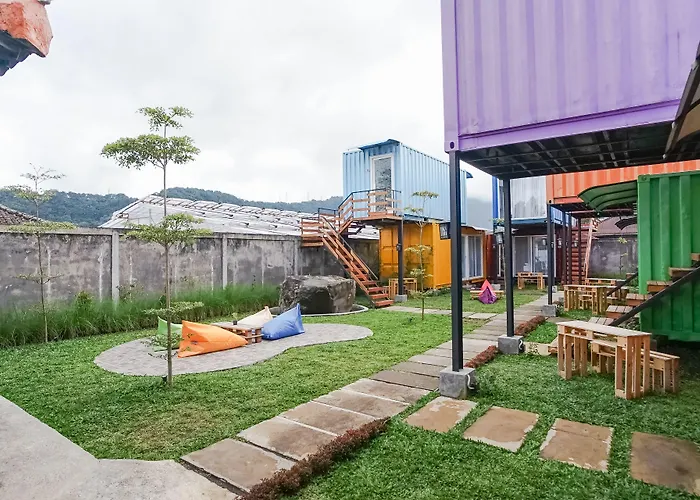 Container Smart Css 2* Bedugul (Bali)